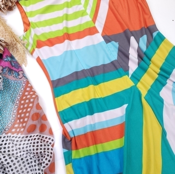 Tahari Multicolored Striped Dress Sz 14 - Picture 11 of 16